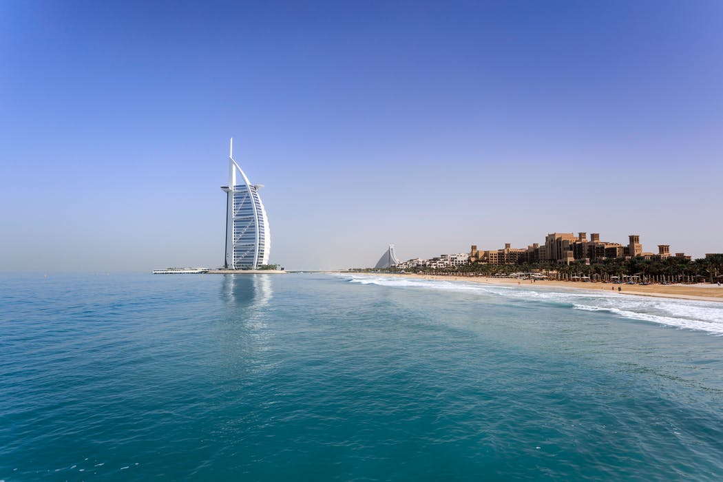 DISCOVER DUBAI